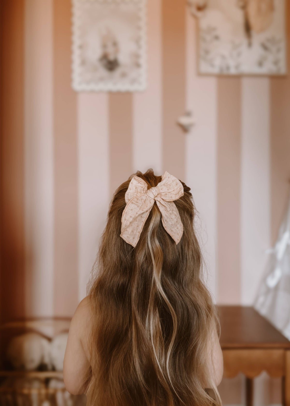 Plaukų segtukas su kaspinėliu | BLUSH DOTS