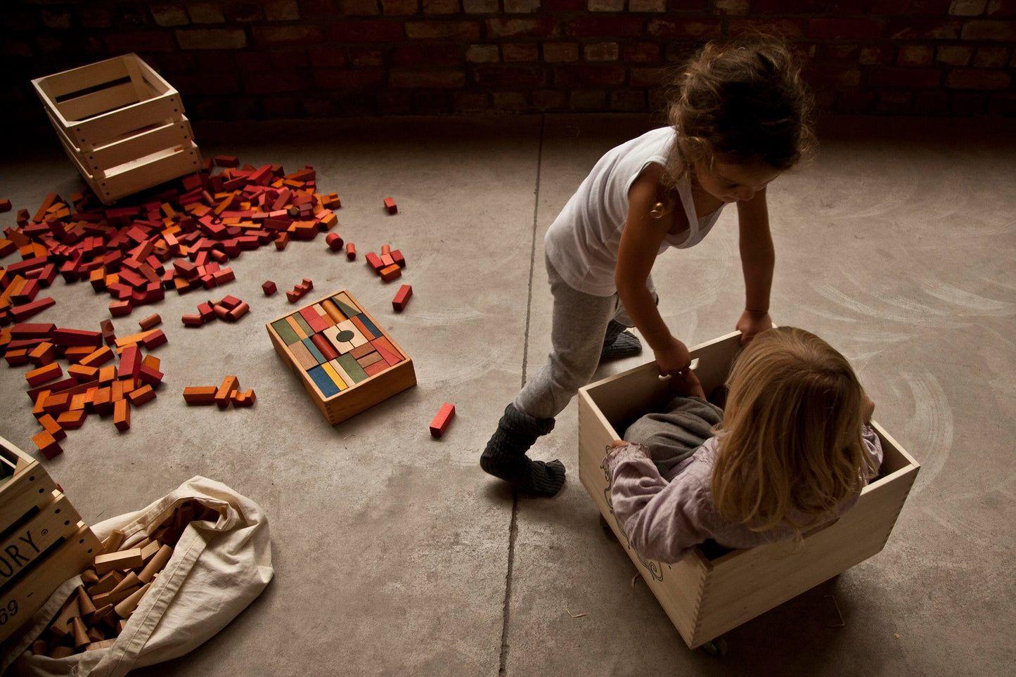 Medinės Montessori kaladėlės | RAINBOW 30vnt.